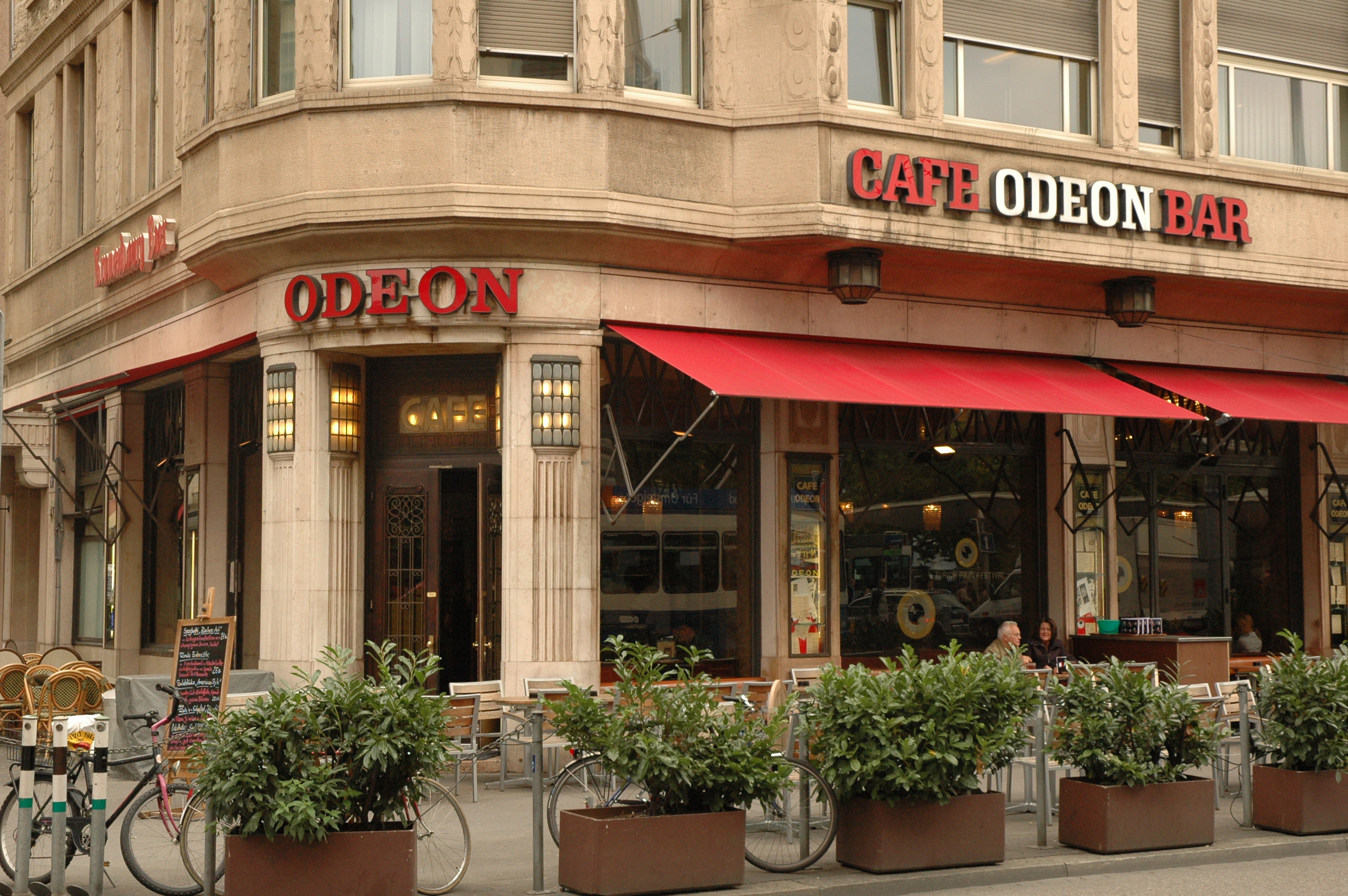 Resultado de imagem para café Odeon